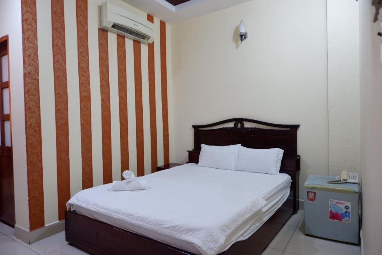 Reddoorz Tuan Viet Hotel Dinh Tien Hoang Cidade de Ho Chi Minh Exterior foto